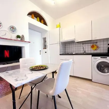 Apartamento Comfort Duomo - San Siro 10 Minuti Milão